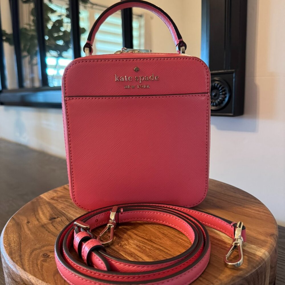 Kate Spade Daisy Vanity Case Crossbody — Hot Pink - Picture 2 of 10